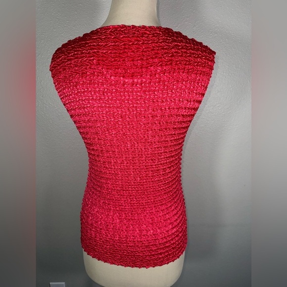 Nicola Women’s Sleeveless Blouse Stretch Pink  Size Medium - Picture 3 of 6